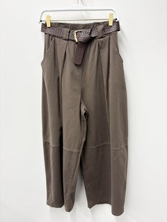 Load image into Gallery viewer, Zeta trousers
