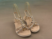 Load image into Gallery viewer, Alison sandals - Gold
