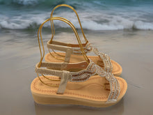 Load image into Gallery viewer, Caitlin Sandals
