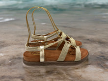 Load image into Gallery viewer, Tricia Sandals - Gold
