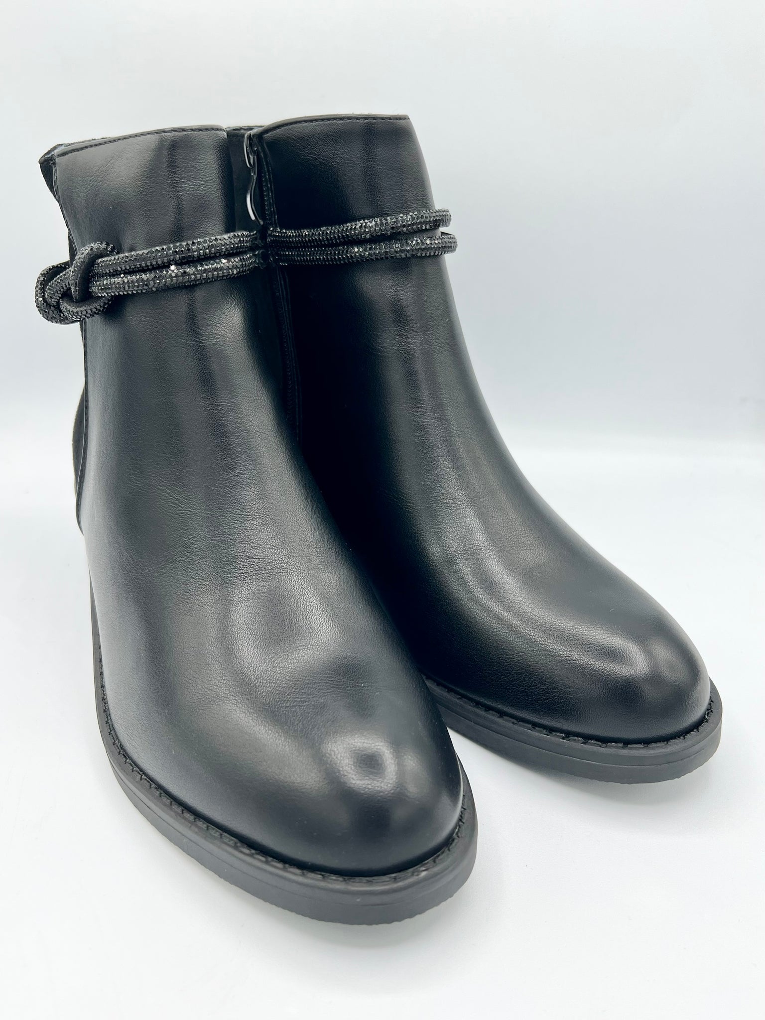 Melissa hotsell seam boot