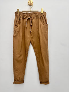 Load image into Gallery viewer, Scarlett magic trousers
