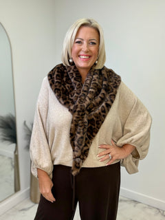 Load image into Gallery viewer, Leona scarf
