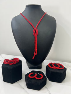 Load image into Gallery viewer, Crystal Necklace with Knot Detail
