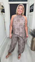 Load and play video in Gallery viewer, Libby Co-ord - 6 colours
