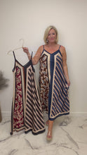 Load and play video in Gallery viewer, Cleopatra dress
