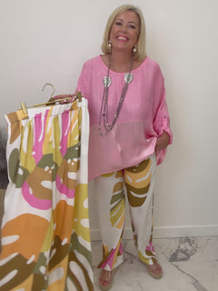 Load and play video in Gallery viewer, Libby trousers - 4 sizes
