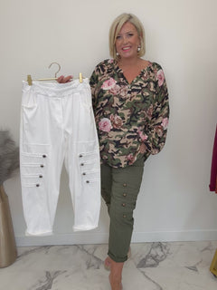 Load and play video in Gallery viewer, Portia magic trousers
