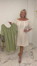 Load and play video in Gallery viewer, Hawaii dress
