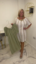 Load and play video in Gallery viewer, Summer dress
