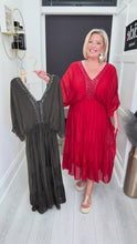 Load and play video in Gallery viewer, Sonya dress - 9 colours
