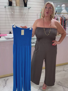 Load and play video in Gallery viewer, Keira jumpsuit
