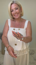 Load and play video in Gallery viewer, Brooke bracelet- 2 colours
