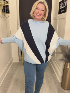 Load and play video in Gallery viewer, Annaya jumper - 3 sizes
