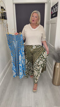 Load and play video in Gallery viewer, Ebony  trousers - 3 colours

