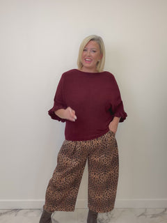 Load and play video in Gallery viewer, Amara trousers
