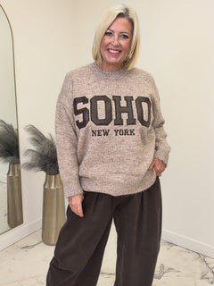 Load and play video in Gallery viewer, Soho jumper
