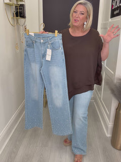Load and play video in Gallery viewer, Rihanna jeans
