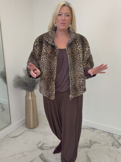 Load and play video in Gallery viewer, Macey Coat
