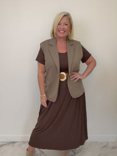 Load and play video in Gallery viewer, Zara Waistcoat
