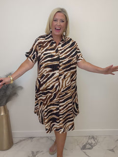 Load and play video in Gallery viewer, Lydia dress
