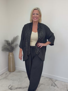 Load and play video in Gallery viewer, Sasha jacket
