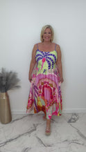 Load and play video in Gallery viewer, Miami dress - 3 sizes
