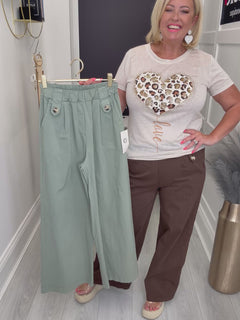 Load and play video in Gallery viewer, Colleen trousers
