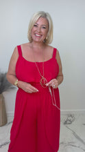 Load and play video in Gallery viewer, Sadie Necklace - 2 colours
