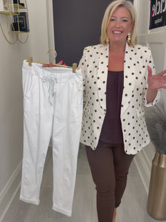 Load and play video in Gallery viewer, Scarlett magic trousers
