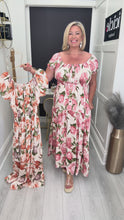 Load and play video in Gallery viewer, Rosa dress - 4 colours
