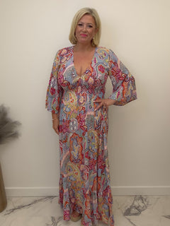 Load and play video in Gallery viewer, Boho dress
