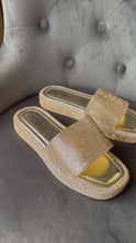 Load and play video in Gallery viewer, Bling sandals - gold
