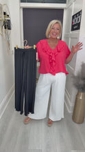 Load and play video in Gallery viewer, Carina trousers - 6 colours
