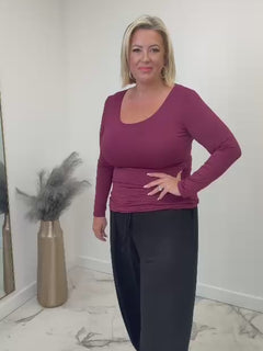 Load and play video in Gallery viewer, Mary top
