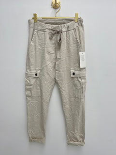Load image into Gallery viewer, Adele magic combats
