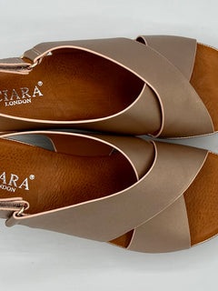 Load image into Gallery viewer, Clara wedges - rose gold
