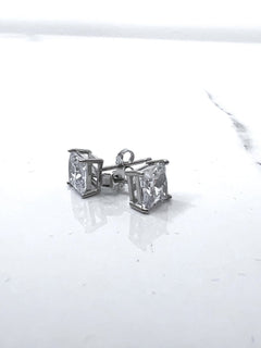 Load image into Gallery viewer, Elizabeth Earrings - Sterling Silver - 3 Sizes

