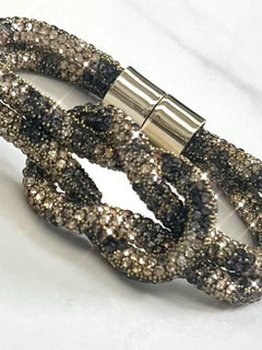Load image into Gallery viewer, Crystal Magnetic Bracelet with Knot
