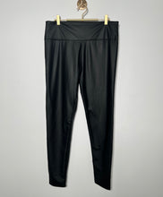 Load image into Gallery viewer, Gaby High waist leather look leggings - 2 colours
