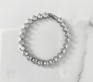 Tennis bracelet